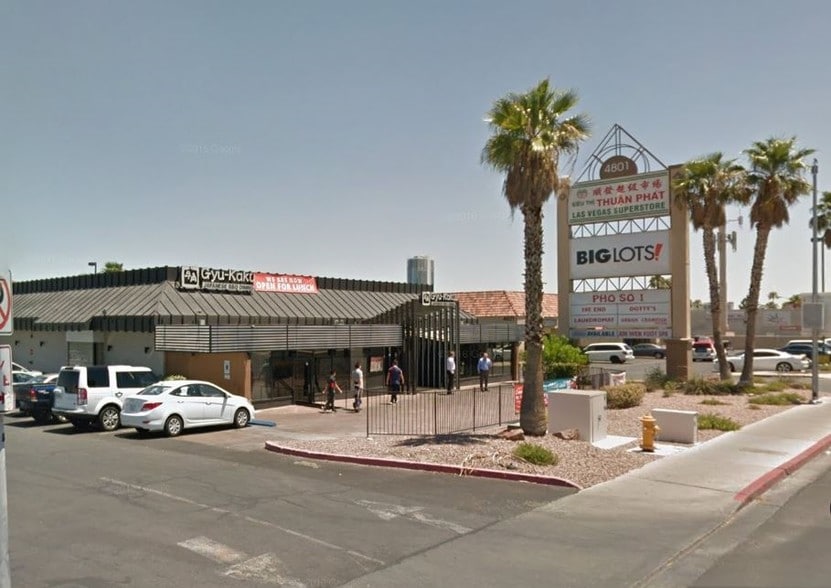 More Photos Of 4821 Spring Mountain Rd, Las Vegas Storefront For Lease