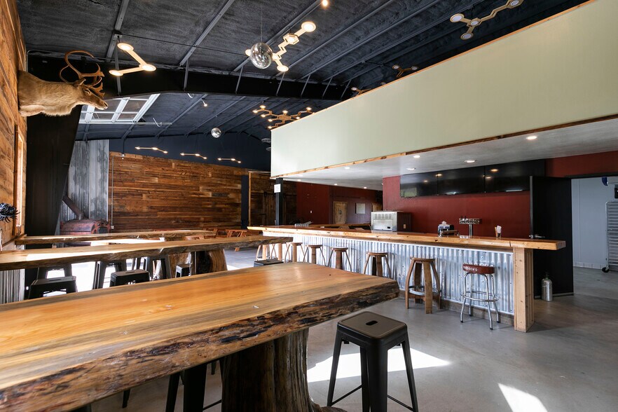 More Photos Of 125 & 139 Hannon Ln, Darby Restaurant For Sale