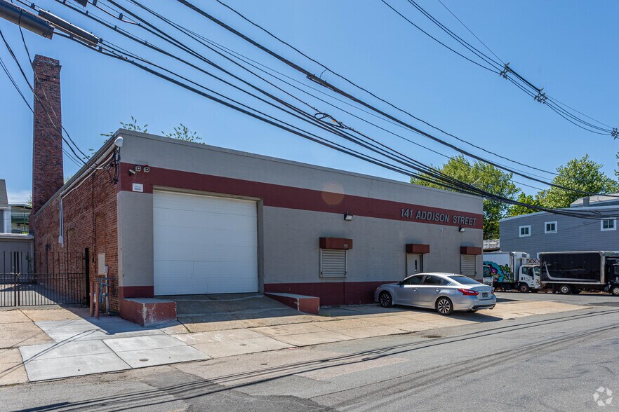 More Photos Of 141 Addison St, Boston Warehouse For Lease
