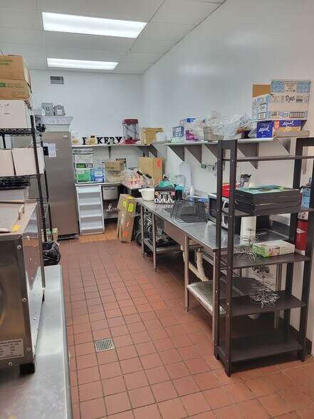 More Photos Of 21-23 S La Grange Rd, La Grange Storefront Retail Office For Sale