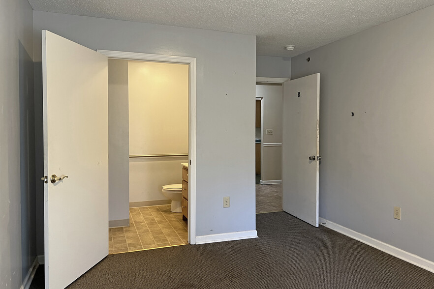 More Photos Of 1119 Brookhaven Rd, Franklin Healthcare For Sale