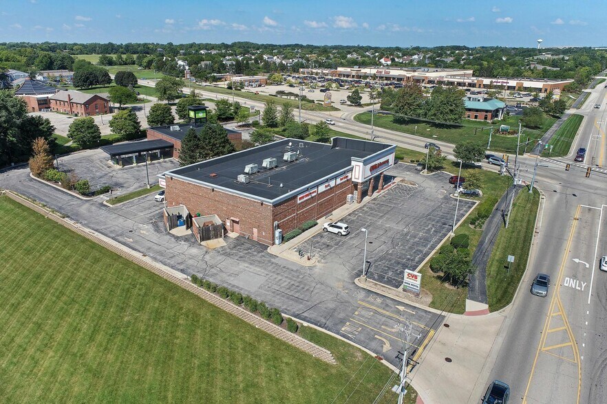 More Photos Of 1101 W Maple Ave, Mundelein Drugstore For Lease