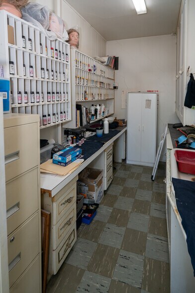 More Photos Of 1806 Pine Grove Ave, Port Huron Storefront Retail Office For Sale