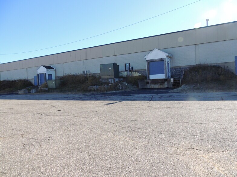 More Photos Of 24 Lexington Dr, Laconia Light Manufacturing For Lease