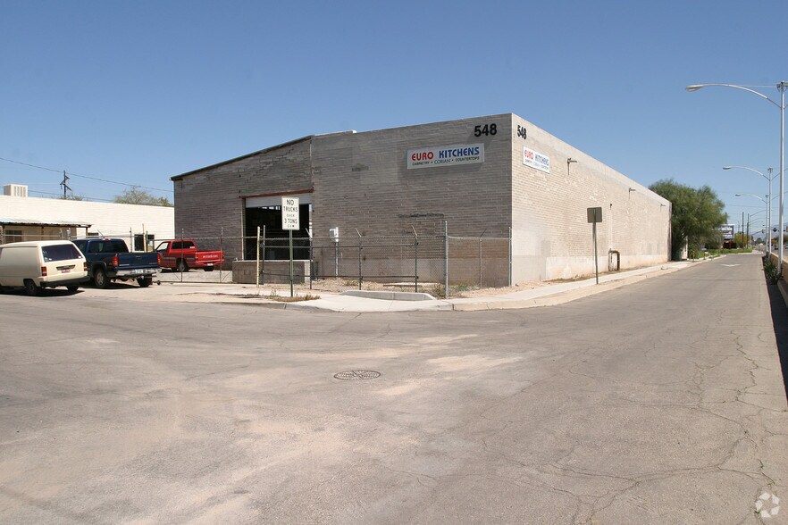 More Photos Of 548 W Speedway Blvd, Tucson Warehouse For Lease