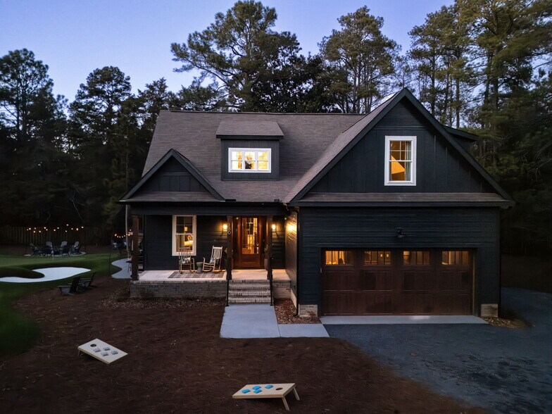 Primary Photo Of 180 Aiken Rd, Southern Pines General Retail For Sale