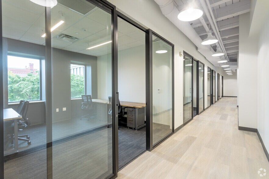 More Photos Of 220 W Congress St, Detroit Office For Lease