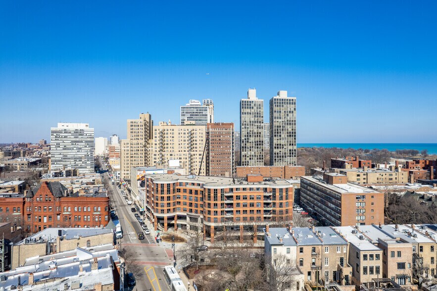 More Photos Of 2301 N Clark St, Chicago Unknown For Lease