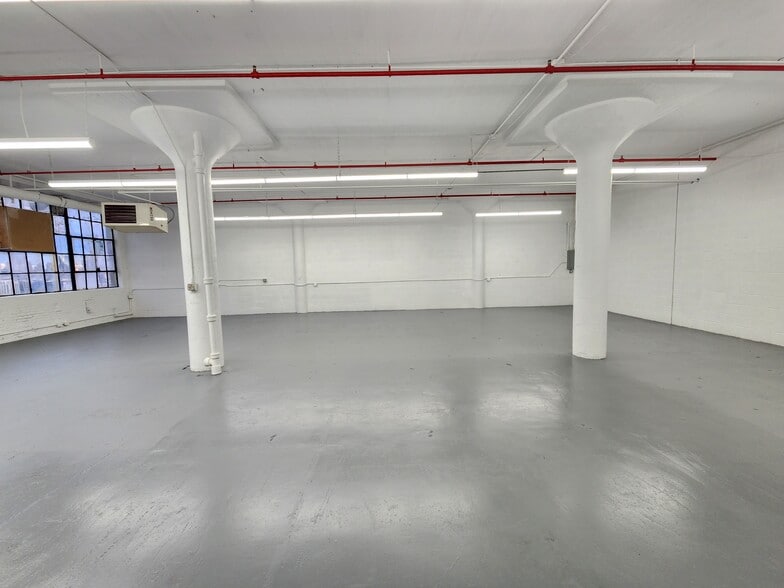 More Photos Of 600 Palisade Ave, Union City Light Distribution For Lease