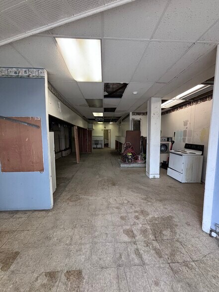 More Photos Of 3 Orchard St, Pittsfield Apartments For Lease