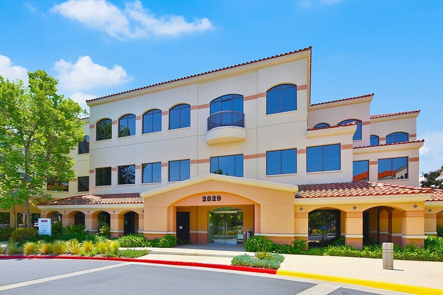 Primary Photo Of 2829 Townsgate Rd, Westlake Village Coworking Space