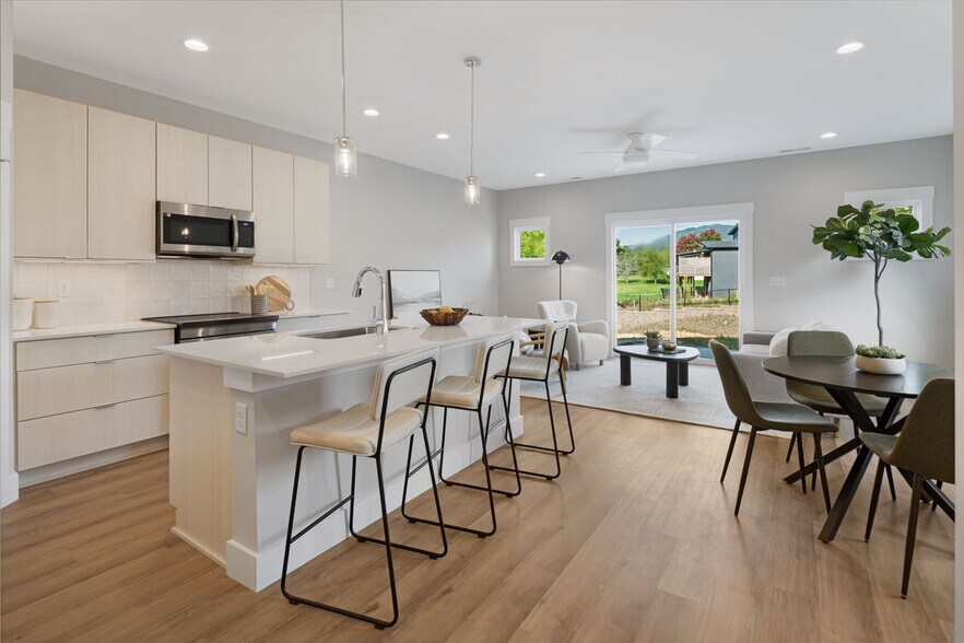 More Photos Of 5, 7, 9, 11 Bolton St, Asheville Apartments For Sale