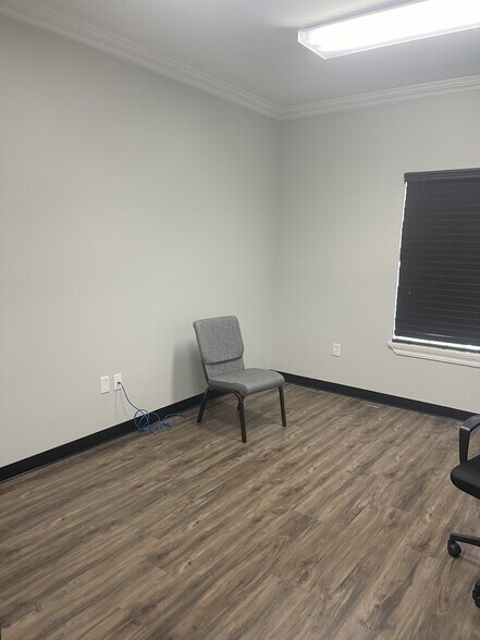 More Photos Of 3975 O'Neal Ln, Baton Rouge Loft Creative Space For Lease