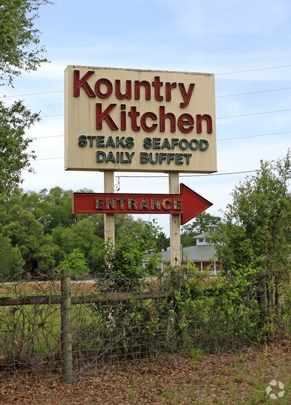 More Photos Of 2640 SE CR 255 Rd, Lee Restaurant For Sale