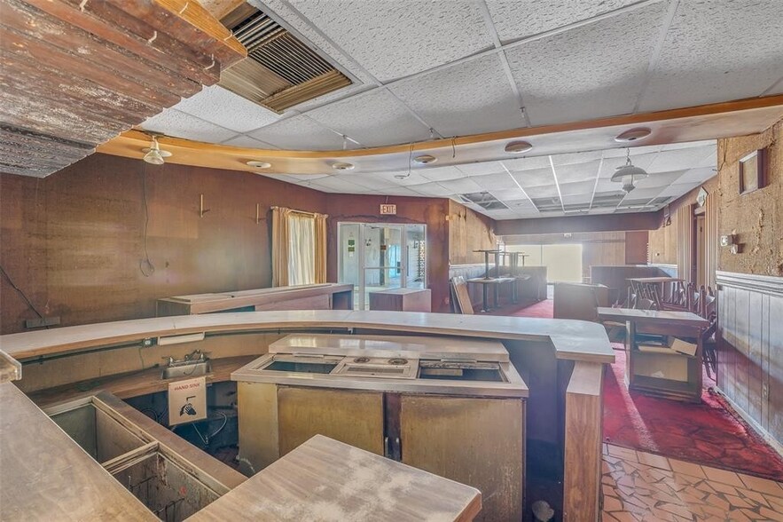 More Photos Of 1130 S Pinellas Bayway, Tierra Verde Freestanding For Sale