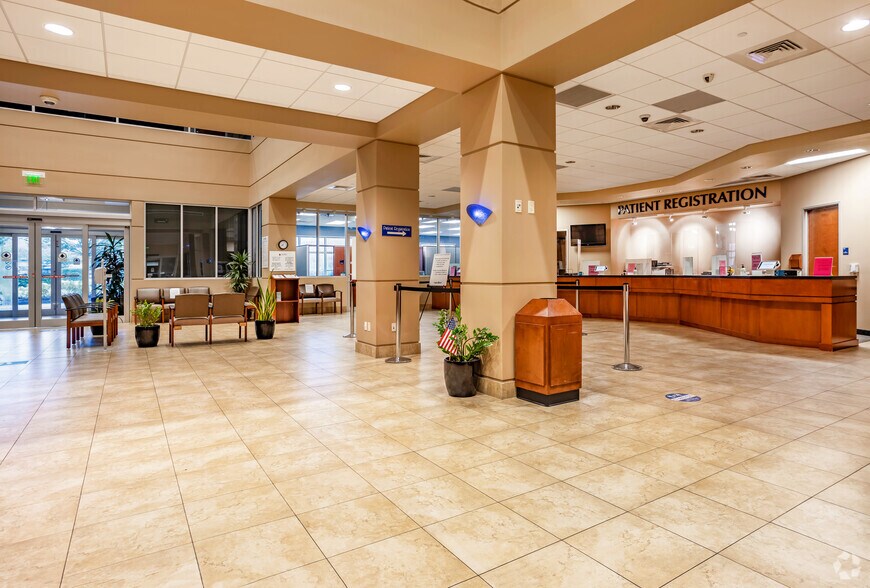 More Photos Of 1301 2nd Ave SW, Largo Medical For Lease