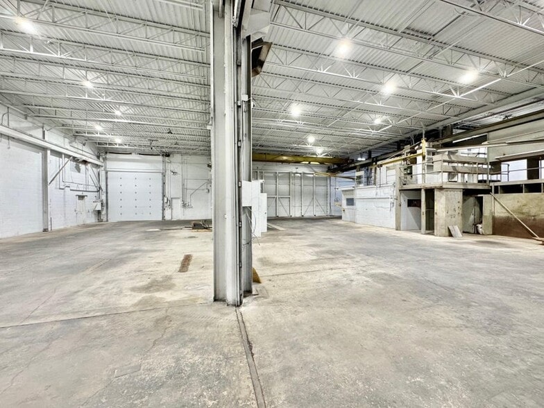 More Photos Of 1410 Harding E Hwy, Marion Warehouse For Sale