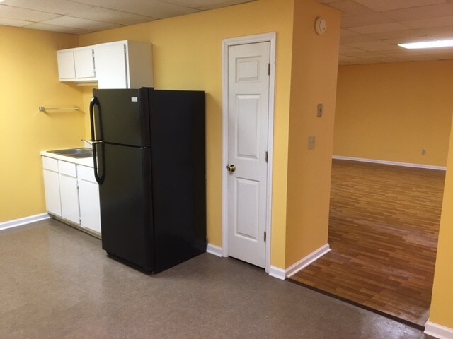 More Photos Of 120 S Market St, Madison Storefront Retail Residential For Sale