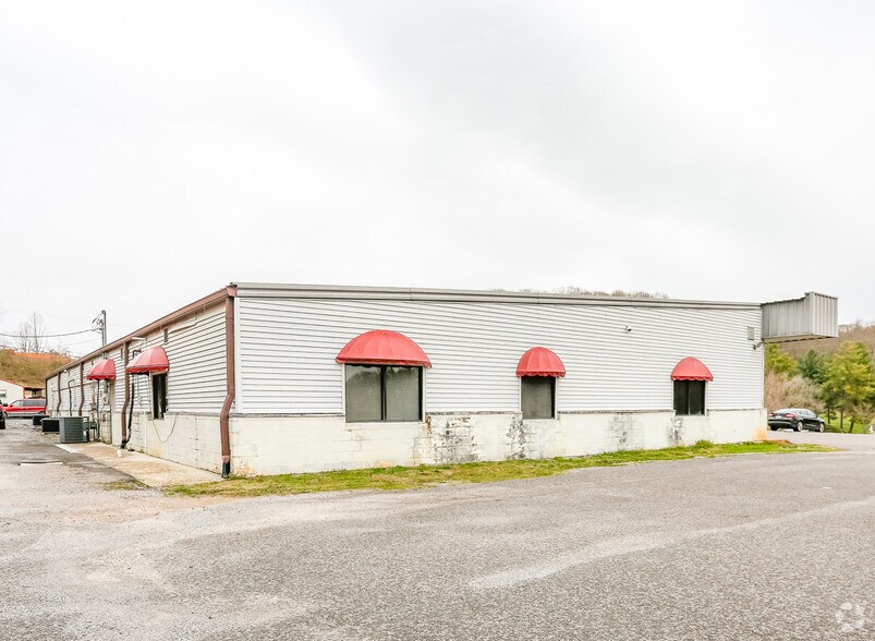 More Photos Of 3825 Highway 66 S, Rogersville Office For Sale