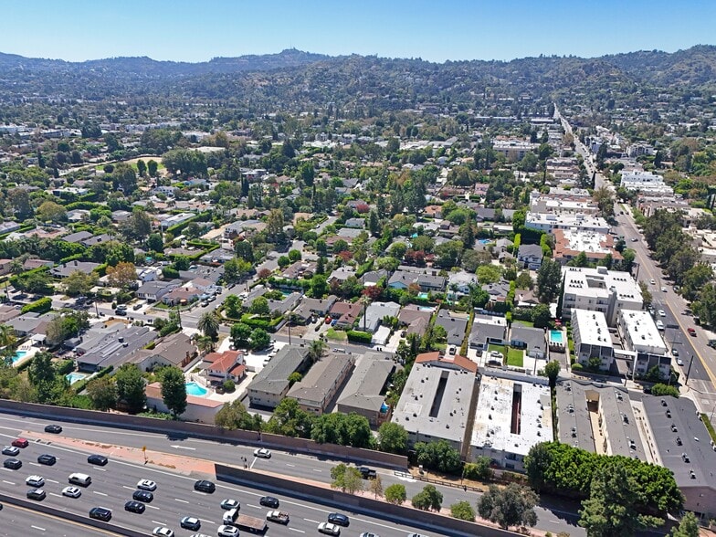 More Photos Of 12827 Kling St, Studio City Apartments For Sale