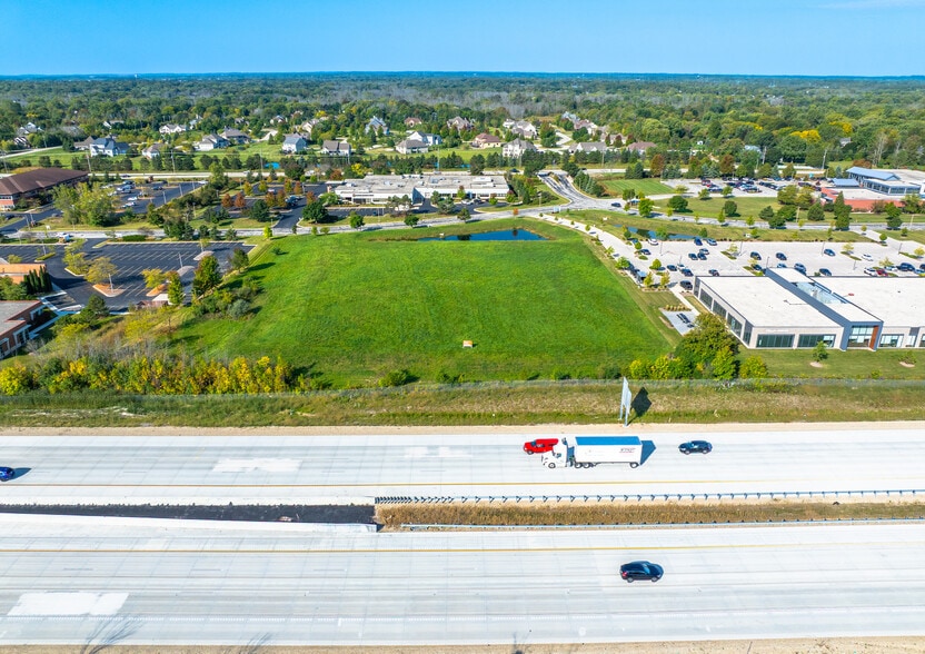 Primary Photo Of 12100 N Corporate Pky, Mequon Office For Lease