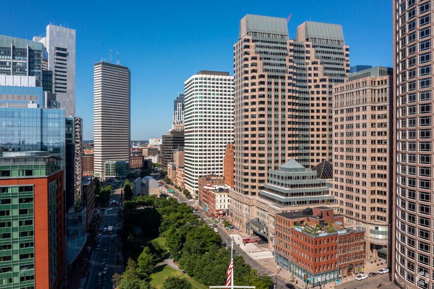 More Photos Of 125 High St, Boston Office For Lease