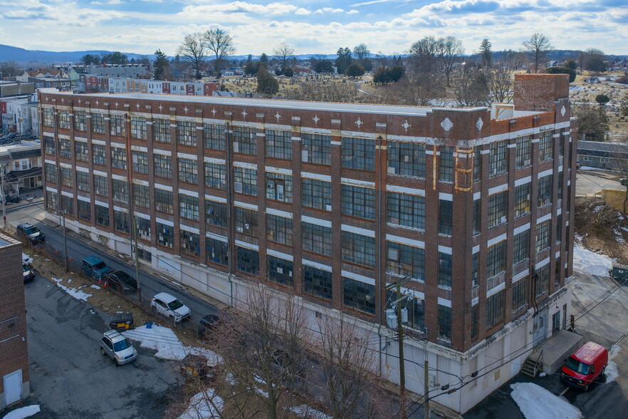 More Photos Of 747-763 Pittston St, Allentown Warehouse For Sale
