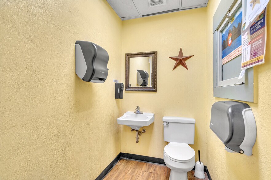 More Photos Of 84 Highway 105, Palmer Lake Storefront Retail Residential For Sale