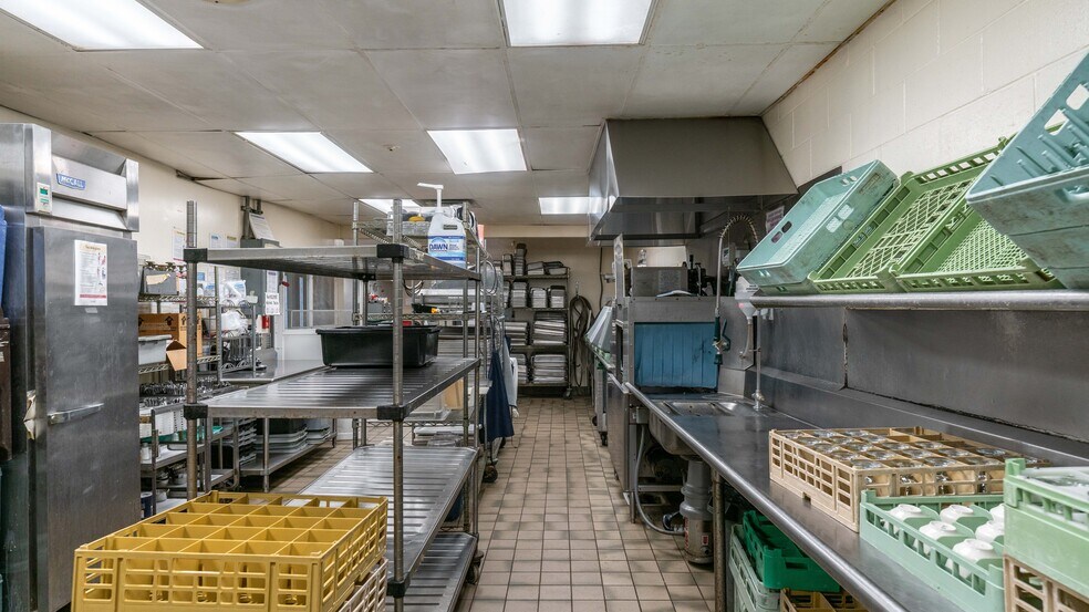 More Photos Of 271 Columbia Ave, Depew Lodge Meeting Hall For Sale