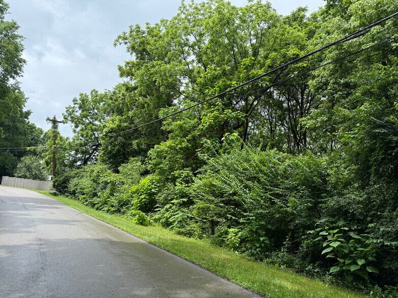 More Photos Of 7445 Mentz Rd, Franklin Land For Sale