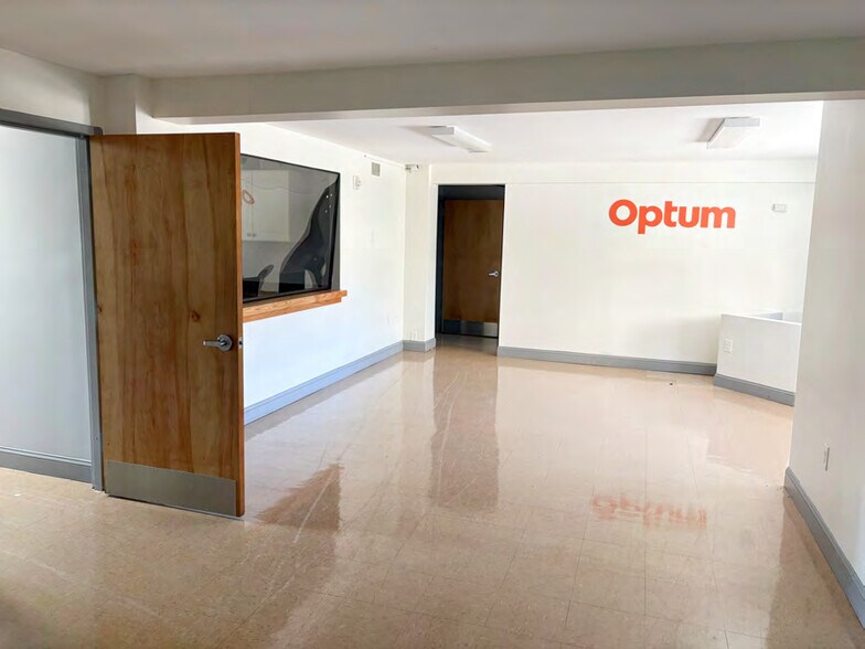More Photos Of 10 1st St, Hackensack Medical For Sale