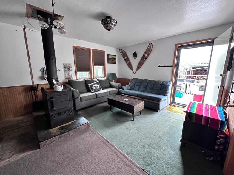 More Photos Of 4835 Himilaya rd, Fairbanks Specialty For Sale