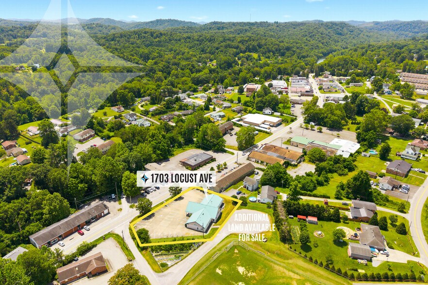 More Photos Of 1703 Locust Ave, Fairmont Medical For Sale