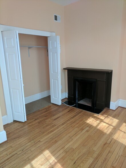 More Photos Of 2029-2031 Saint Paul St, Baltimore Apartments For Sale