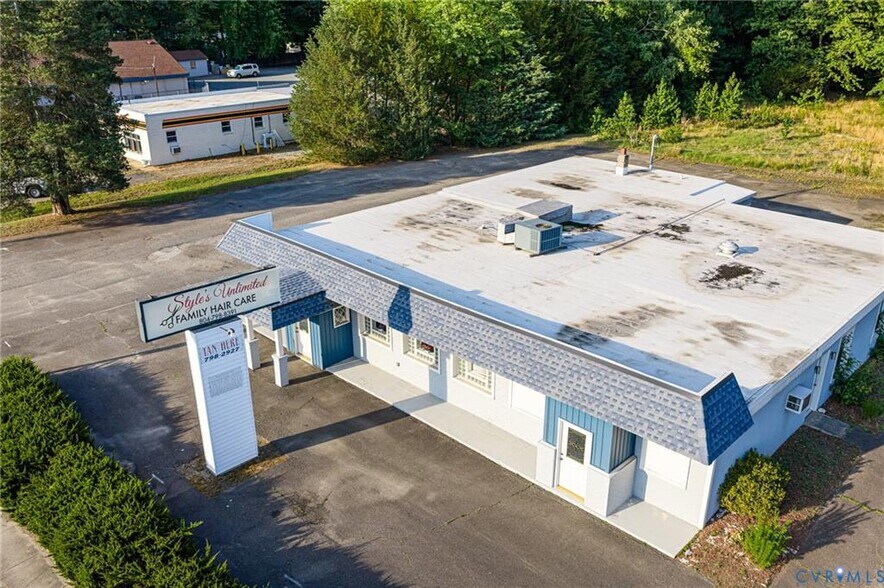 More Photos Of 519 S Washington Hwy, Ashland General Retail For Sale