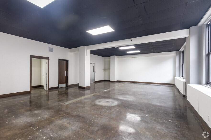 More Photos Of 275 4th St E, Saint Paul Office For Lease