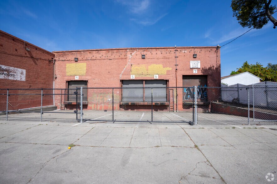 More Photos Of 1102 S 3rd St, San Jose Warehouse For Sale