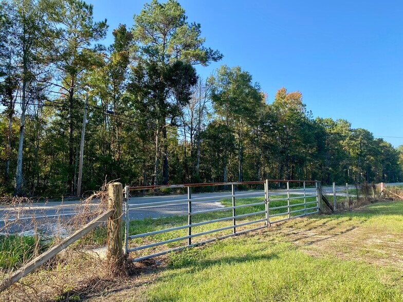 More Photos Of 1747 Highway 11 S, Picayune Auto Repair For Sale
