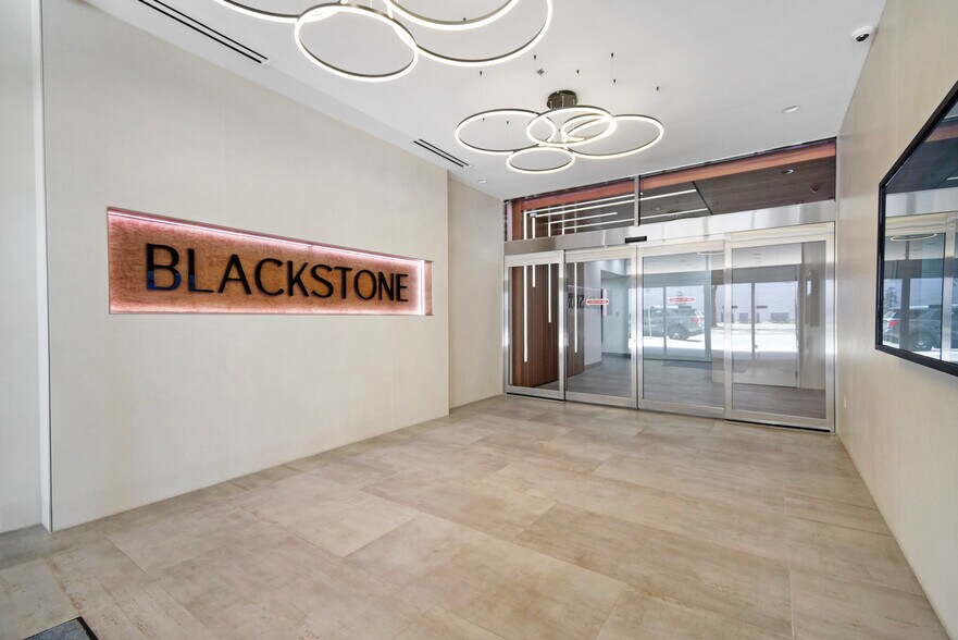 More Photos Of 233 E Bay St, Jacksonville Office For Lease