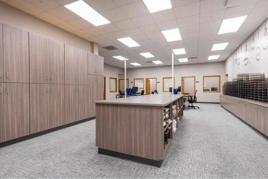 More Photos Of 3679 Prism Ln, Kieler Office For Lease