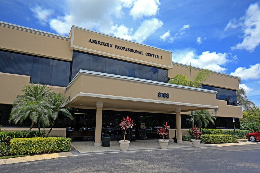 More Photos Of 8188 S Jog Rd, Boynton Beach Unknown For Lease
