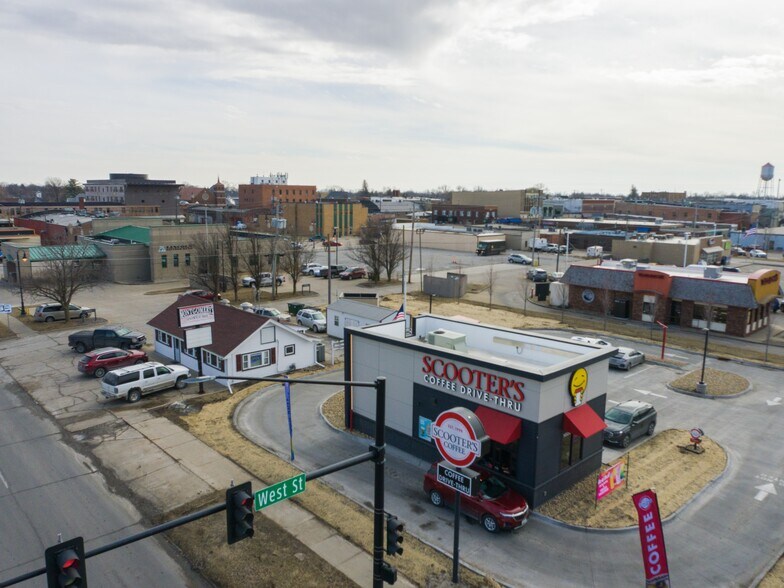 More Photos Of 1026 West St, Grinnell General Retail For Sale