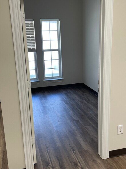 More Photos Of 3121 Cross Timbers Rd, Flower Mound Office For Lease
