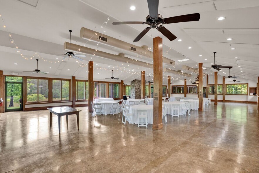 More Photos Of 1530 Buck Hill Rd, Ridgeway Industrial For Sale