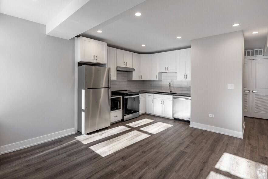 More Photos Of 1710 W Lunt Ave, Chicago Apartments For Sale