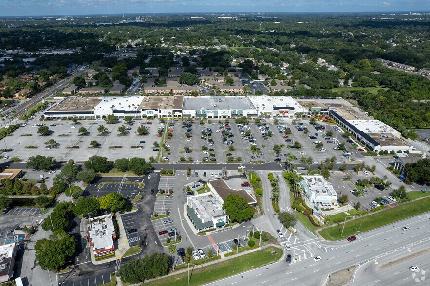 More Photos Of 1455 Semoran Blvd, Casselberry Unknown For Lease