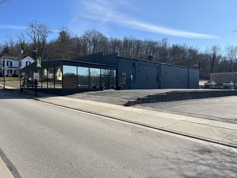 More Photos Of 465 E Main St, Batavia Warehouse For Sale