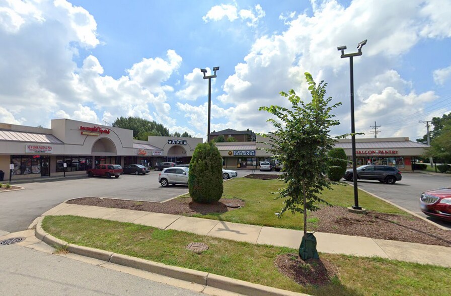 More Photos Of 6501-6601 S Cass Ave, Westmont Unknown For Lease