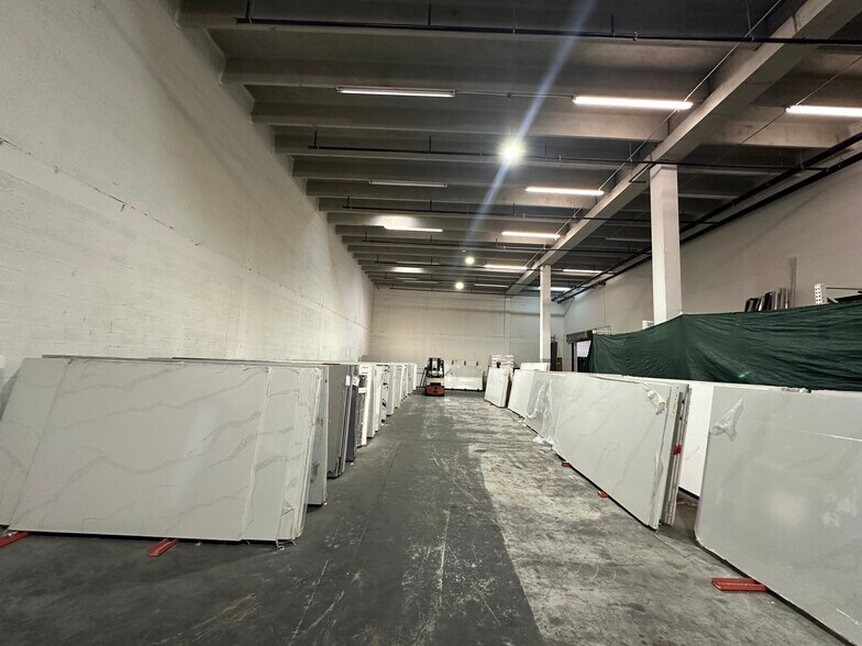 More Photos Of 1371 SW 8th St, Pompano Beach Warehouse For Lease