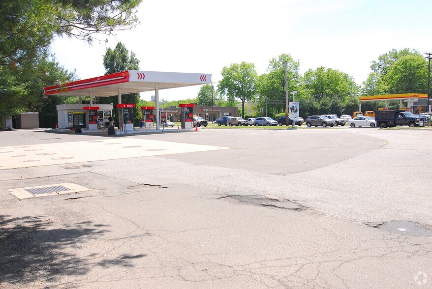 More Photos Of 48 State Route 10 W, Succasunna Service Station For Lease